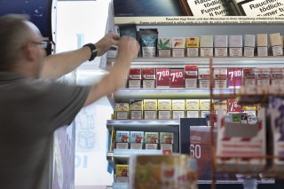 Le Valais interdit la publicité sur les produits du tabac dans les lieux privés accessibles au public.
